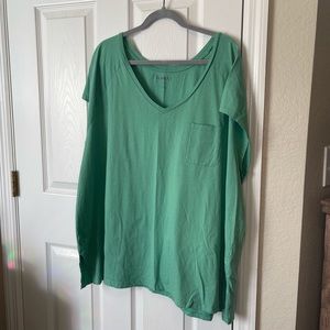 Romans V neck Pocket Tunic Cut Tee